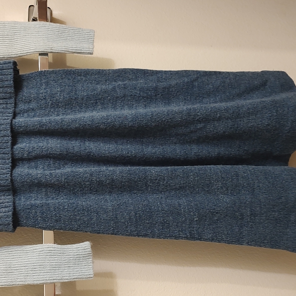 Vtg knitted elk dress - Picture 4 of 14